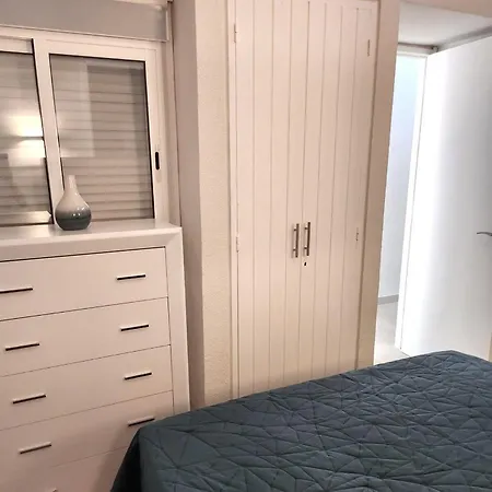 1 Bedroom Apt With Sea Viewsk109 Apartment *