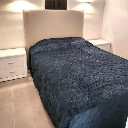 Apartment 1 Bedroom Apt With Sea Viewsk109
