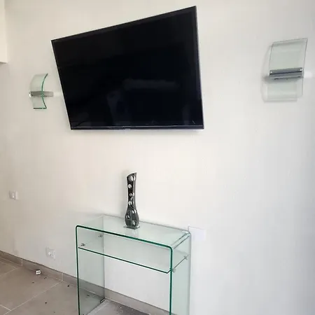 1 Bedroom Apt With Sea Viewsk109 Apartman *